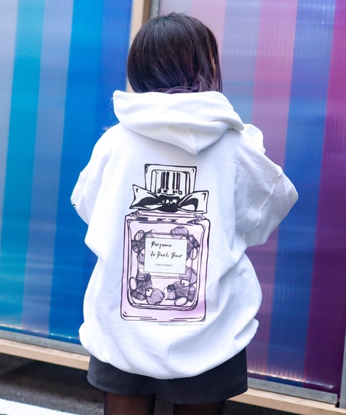rovtski(ロフトスキー)の「AFYF GILDAN BODY SOUVENIR HOODED SW3/ギルダンボディ スーベニアフーデット スウェット パーカー(パーカー・レディース・ブラック系その他2/ホワイト系その他5/ホワイト系その他6/ホワイト系/ホワイト系1/ブラック系その他/ホワイト系その他2/ブラック系その他3/ホワイト系その他4/ブラック系その他5/ブラック系/ホワイト系その他/ホワイト系その他3/ブラック系その他4/ブラック系その他6/ブラック系1・FREE)」の3枚目の写真