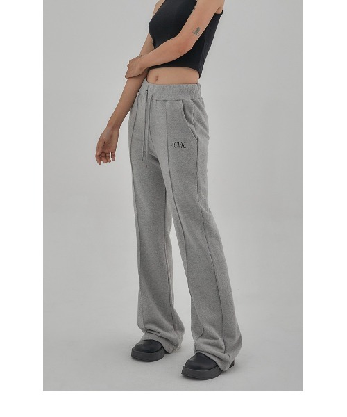 ☆韓国人気☆カーブシルエットパンツ/AMOMENTO☆ カーブシルエットパンツ | Pants | HER. Online Store