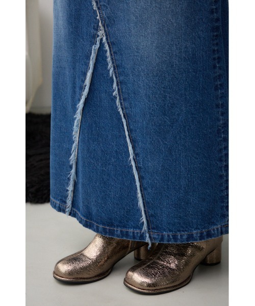 AZUL by moussy(アズールバイマウジー)の「AZUL DENIM クロスウエストデニムスカート(デニムスカート・レディース・ブルー/ブラック・SMALL/MEDIUM)」の22枚目の写真