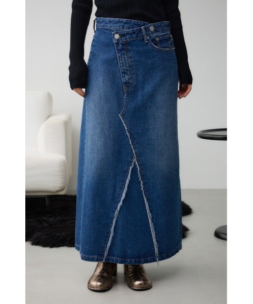AZUL by moussy(アズールバイマウジー)の「AZUL DENIM クロスウエストデニムスカート(デニムスカート・レディース・ブルー/ブラック・SMALL/MEDIUM)」の13枚目の写真