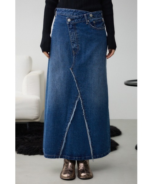 AZUL by moussy(アズールバイマウジー)の「AZUL DENIM クロスウエストデニムスカート(デニムスカート・レディース・ブルー/ブラック・SMALL/MEDIUM)」の16枚目の写真