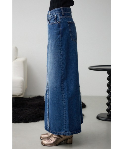 AZUL by moussy(アズールバイマウジー)の「AZUL DENIM クロスウエストデニムスカート(デニムスカート・レディース・ブルー/ブラック・SMALL/MEDIUM)」の17枚目の写真