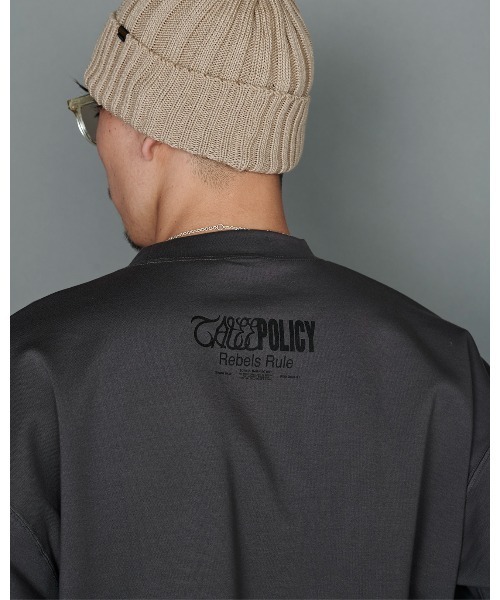 CALEE(キャリー)の「MULTI WAY STRETCH PONTE DROP SHOULDER L/S CS(Tシャツ/カットソー・メンズ・チャコールグレー/ブラック/ホワイト・SMALL/MEDIUM/LARGE/X-LARGE)」の5枚目の写真