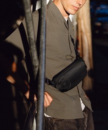 entre square（アントレスクエアー）の「Bellroy/ボディバッグ/ウエストポーチ Laneway Belt Bag インク（ボディバッグ/ウエストポーチ）」