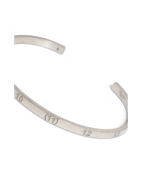 NUMBER REFERENCE CUFF 4mm（ブレスレット）｜Maison Margiela（メゾン