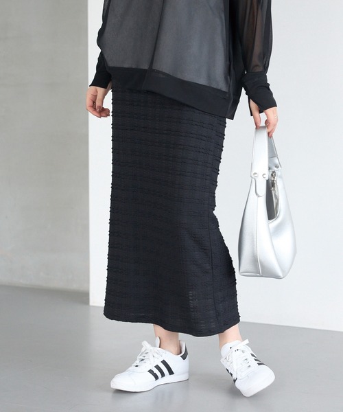 LAVEANGE(ラビアンジェ)の「ミニフリルレースナロースカート(スカート・レディース・オフホワイト/ブラック・M/LL/3L/4L/5L)」の13枚目の写真