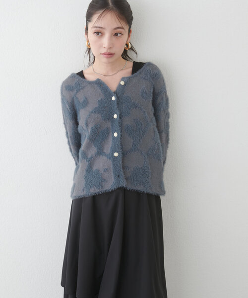 natural couture（ナチュラルクチュール）の「フェザーヤーンジャガードニットカーデ（カーディガン/ボレロ・レディース・ミント/ピンク/チャコールグレー/アイボリー/グレイッシュベージュ・FREE）」の8枚目の写真