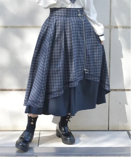 チェーンファスナー付スカート（スカート）｜axes femme（アクシーズファム）