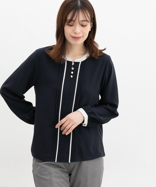 Honeys（ハニーズ）の「配色ピンタックブラウス（シャツ/ブラウス・レディース・グレイッシュブルー/ホワイト/ミント/ネイビー・S/M/LL/L/3L）」の9枚目の写真