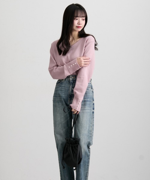 nissen（ニッセン）の「ふわもちカシミアタッチ　袖パール風ボタン付ニット（ニット/セーター・レディース・ピンク/ミント/ベージュ/ブラック/グレー・LL/L/M/S）」の19枚目の写真