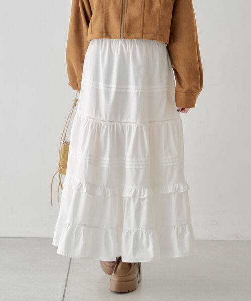 Chico（チコ）の「コットンティアードロングスカート（スカート・レディース・ブラック/ピンクベージュ/ホワイト・FREE）」の9枚目の写真