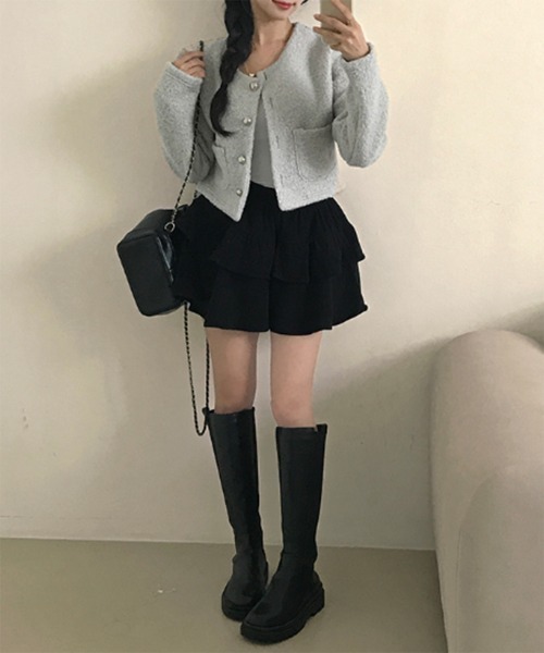 by muni:r（バイ ムニール）の「ゴールドボタンノーカラージャケット（ノーカラージャケット・レディース・グレー/アイボリー/ピンク・FREE）」の16枚目の写真