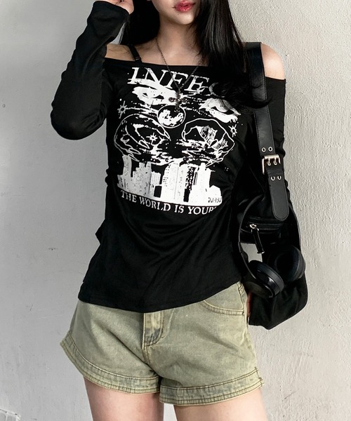 lilful（リルフル）の「ロゴプリント サイドスリット肌見せコンパクトロンT（Tシャツ/カットソー・レディース・ホワイト/ブラック・L/M）」の15枚目の写真