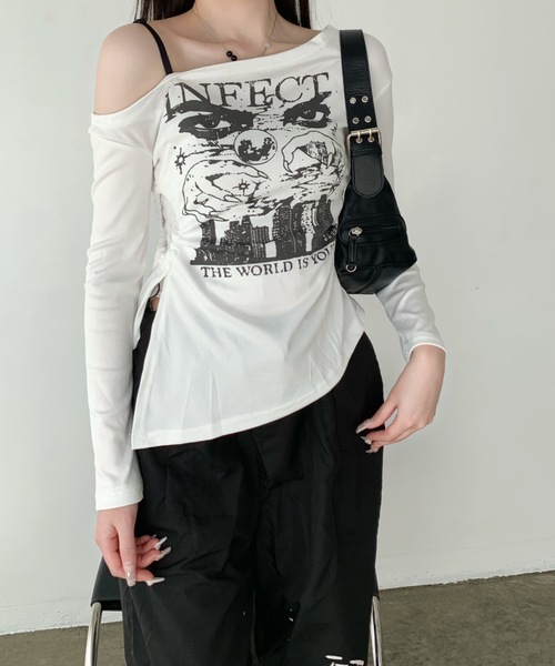 lilful（リルフル）の「ロゴプリント サイドスリット肌見せコンパクトロンT（Tシャツ/カットソー・レディース・ホワイト/ブラック・L/M）」の21枚目の写真