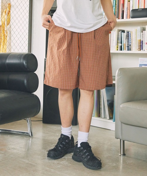 Unblend（アンブレンド）の「【Unblend】セットアップ対応 / チェック イージーショートパンツ（その他パンツ・レディース・ベージュ/オレンジ/ブラック/カーキ・S/M）」の9枚目の写真
