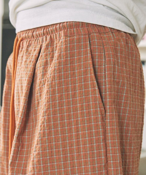 Unblend（アンブレンド）の「【Unblend】セットアップ対応 / チェック イージーショートパンツ（その他パンツ・レディース・ベージュ/オレンジ/ブラック/カーキ・S/M）」の19枚目の写真