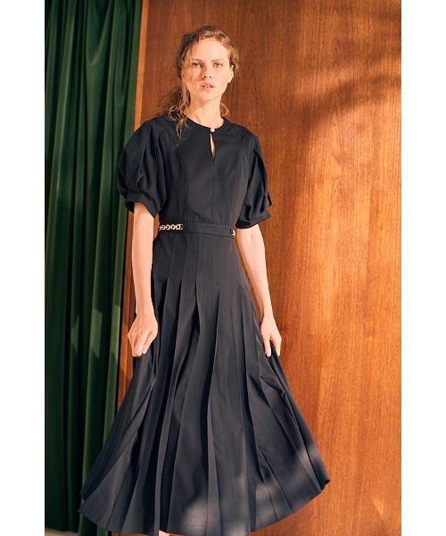 Adonna Pleated Dress タックプリーツドレス（ワンピース）｜Estella.K