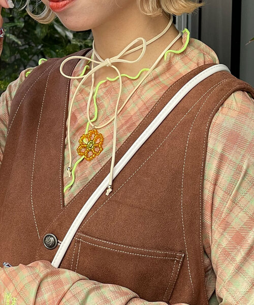 HELLO.SANFRANCISCO(ハローサンフランシスコ)の「【HELLO.SANFRANCISCO/ハローサンフランシスコ】フラワー2WAYネックレス(ネックレス・レディース・ブルー/ピンク/オレンジ・ONE SIZE)」の3枚目の写真