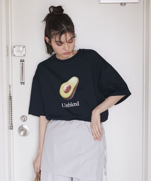 Unblend（アンブレンド）の「【Unblend】リアルイラスト アソート グラフィック ハーフスリーブTシャツ（Tシャツ/カットソー・レディース・オフホワイト/ネイビー/スミクロ・FREE）」の12枚目の写真