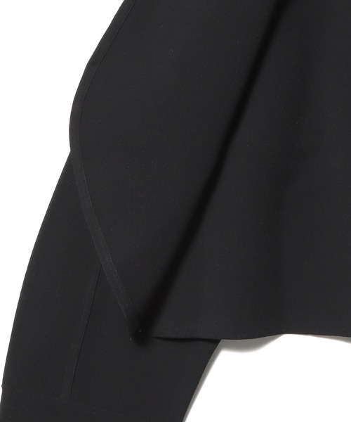 ESTNATION（エストネーション）の「ESTNATION / カーヴィーニットジャケット（ノーカラージャケット・レディース・ブラック/オフホワイト・FREE）」の4枚目の写真