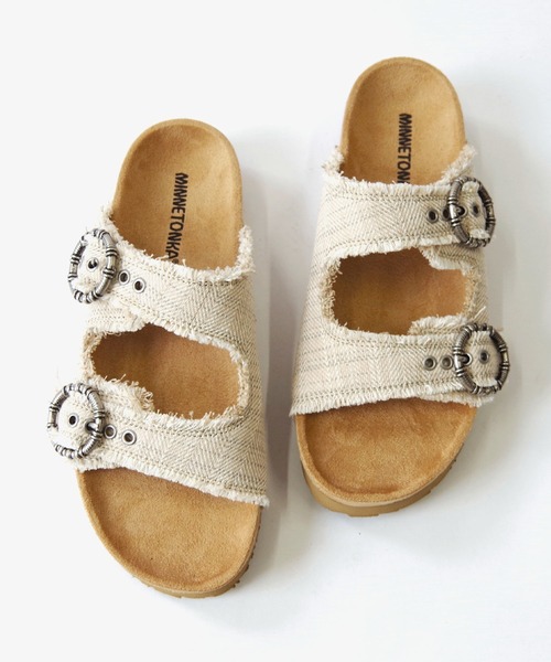 Minnetonka(ミネトンカ)の「MINNETONKA ミネトンカ / ベルトサンダル GEORGINE(サンダル・レディース・ベージュ/ブルー・6/7/8/9/5)」の5枚目の写真