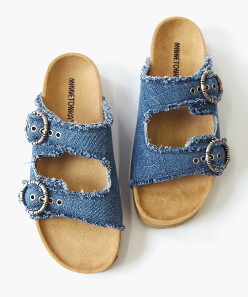 Minnetonka(ミネトンカ)の「MINNETONKA ミネトンカ / ベルトサンダル GEORGINE(サンダル・レディース・ベージュ/ブルー・6/7/8/9/5)」の4枚目の写真
