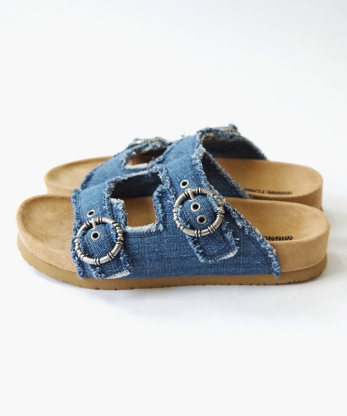 Minnetonka(ミネトンカ)の「MINNETONKA ミネトンカ / ベルトサンダル GEORGINE(サンダル・レディース・ベージュ/ブルー・6/7/8/9/5)」の8枚目の写真