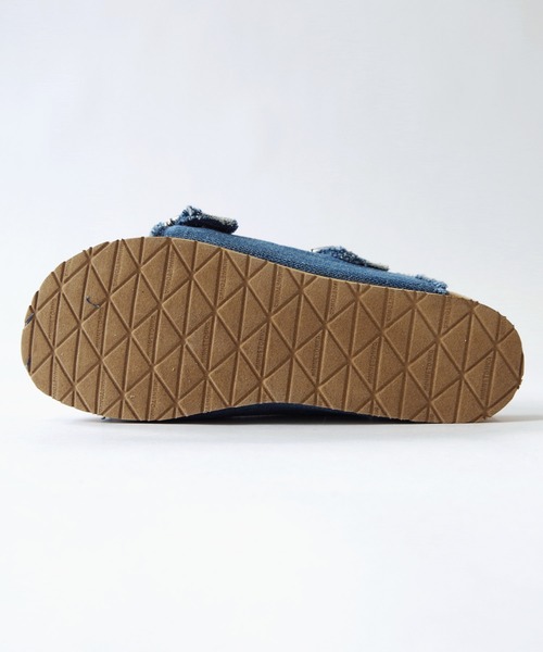 Minnetonka(ミネトンカ)の「MINNETONKA ミネトンカ / ベルトサンダル GEORGINE(サンダル・レディース・ベージュ/ブルー・6/7/8/9/5)」の11枚目の写真