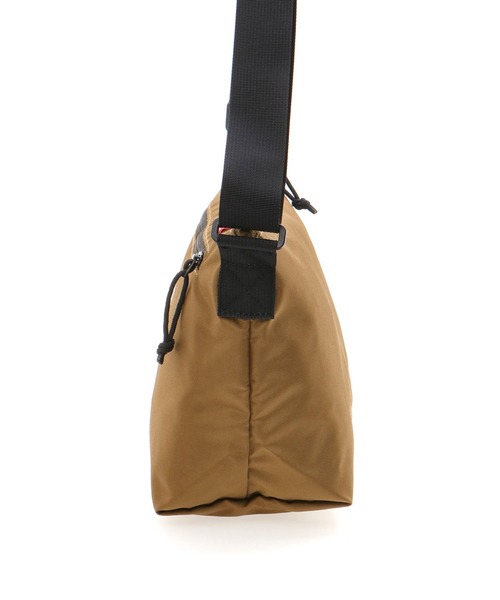 Manhattan Portage（マンハッタンポーテージ）の「Nylon Messenger Bag (S) No Flap 420D CORDURA ECO（メッセンジャーバッグ・メンズ・ブラウン/カーキ/ブラック・MEDIUM）」の5枚目の写真