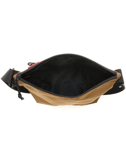 Manhattan Portage（マンハッタンポーテージ）の「Nylon Messenger Bag (S) No Flap 420D CORDURA ECO（メッセンジャーバッグ・メンズ・ブラウン/カーキ/ブラック・MEDIUM）」の8枚目の写真