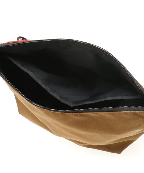 Manhattan Portage（マンハッタンポーテージ）の「Nylon Messenger Bag (S) No Flap 420D CORDURA ECO（メッセンジャーバッグ・メンズ・ブラウン/カーキ/ブラック・MEDIUM）」の10枚目の写真