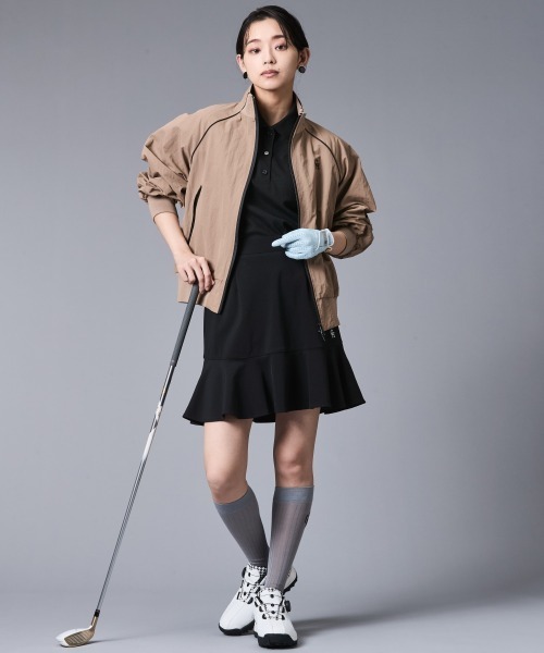 CHIC STYLE（シックスタイル）の「パフスリーブポロシャツ＜大きいサイズ有＞シックスタイルゴルフ（Tシャツ/カットソー・レディース・ベージュ/ブラック/オフホワイト・5L/4L/3L/LL/L/M）」の14枚目の写真