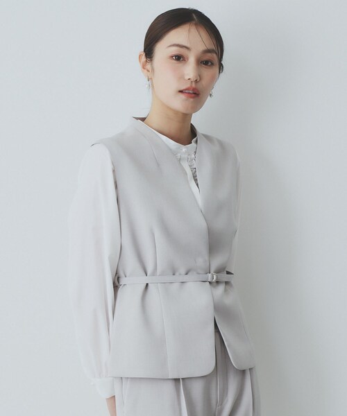 index(インデックス)の「ドライタッチストレッチノーカラージレ/セットアップ対応【洗濯機洗い可/イージーアイロン】(ベスト・レディース・グレー/チャコールグレー/ベージュ・36/38/40/42)」の4枚目の写真