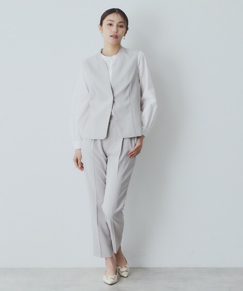 index(インデックス)の「ドライタッチストレッチノーカラージレ/セットアップ対応【洗濯機洗い可/イージーアイロン】(ベスト・レディース・グレー/チャコールグレー/ベージュ・36/38/40/42)」の8枚目の写真