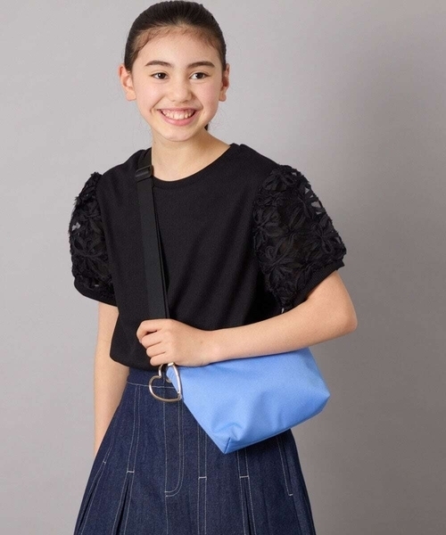 a.v.v（アーヴェヴェ）の「[KIDS]シンプルサコッシュ（ショルダーバッグ・キッズ・ブラック/ライラック/ダークインディゴブルー・120）」の4枚目の写真