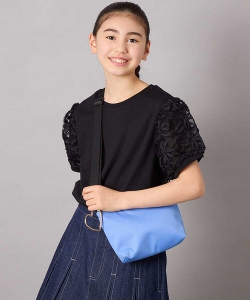 a.v.v（アーヴェヴェ）の「[KIDS]シンプルサコッシュ（ショルダーバッグ・キッズ・ブラック/ライラック/ダークインディゴブルー・120）」の5枚目の写真