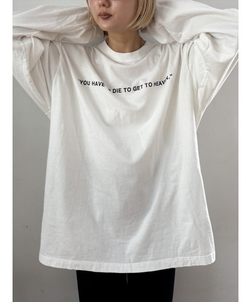 Day and Grade（デイアンドグレイド）の「【メッセージロゴ】オーバーサイズ ロングスリーブTシャツ / ビッグシルエット ロンT / ユニセックス（Tシャツ/カットソー・レディース・オフホワイト・FREE）」の5枚目の写真