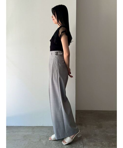 LAGUNAMOON(ラグナムーン)の「ハンカチーフスリーブニットプルオーバー(ニット/セーター・レディース・ブラック/アイボリー/ミント・FREE)」の11枚目の写真