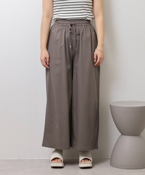 atONE(アットワン)の「ライトクールストレッチワイドパンツ(その他パンツ・レディース・ブラック/チャコール・M/L)」の8枚目の写真