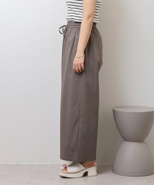 atONE(アットワン)の「ライトクールストレッチワイドパンツ(その他パンツ・レディース・ブラック/チャコール・M/L)」の7枚目の写真