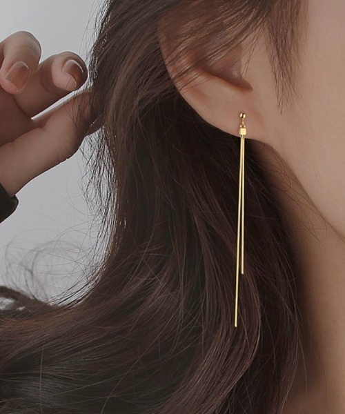 Forcement(フォースメント)の「動きのある女性らしさUP!タッセルピアス(ピアス(両耳用)・レディース・ゴールド/シルバー・ONESIZE)」の2枚目の写真