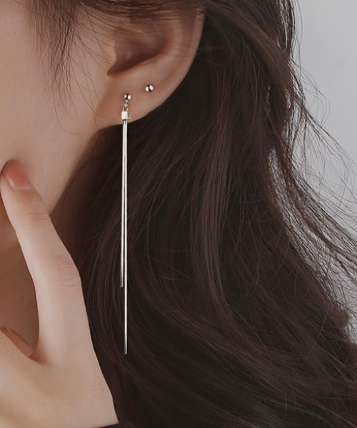 Forcement(フォースメント)の「動きのある女性らしさUP!タッセルピアス(ピアス(両耳用)・レディース・ゴールド/シルバー・ONESIZE)」の3枚目の写真