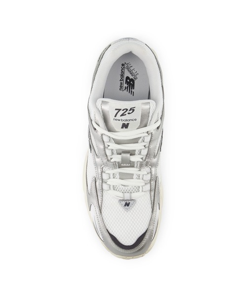 NEW BALANCE(ニューバランス)の「ニューバランス New Balance ML725 CG D(スニーカー・メンズ・ホワイト×シルバー・24.5cm/25.0cm/25.5cm/26.0cm/27.0cm/28.0cm/26.5cm/27.5cm/23.0cm/24.0cm/23.5cm)」の5枚目の写真
