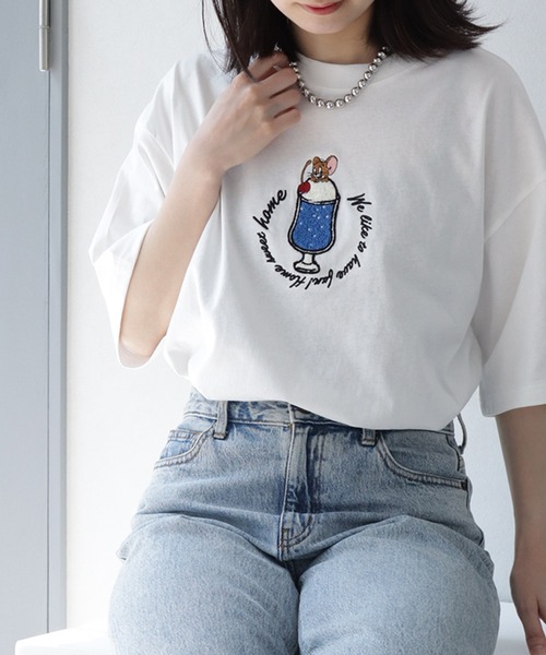 Tom＆Jerry（トムアンドジェリー）の「【Tom & Jerry/トム & ジェリー】ミニサガラ刺繍ハーフスリーブTシャツ（Tシャツ/カットソー・メンズ・オフホワイト/グレイッシュベージュ/ブルーグレー/スミクロ・M/L/LL）」の2枚目の写真