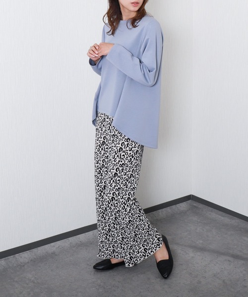 libelle more（リベル モア）の「<美脚>セミワイドパンツ プリーツパンツ【ヒョウ柄】（その他パンツ・レディース・ホワイト×ブラック/ブラック×ホワイト・M/L）」の5枚目の写真