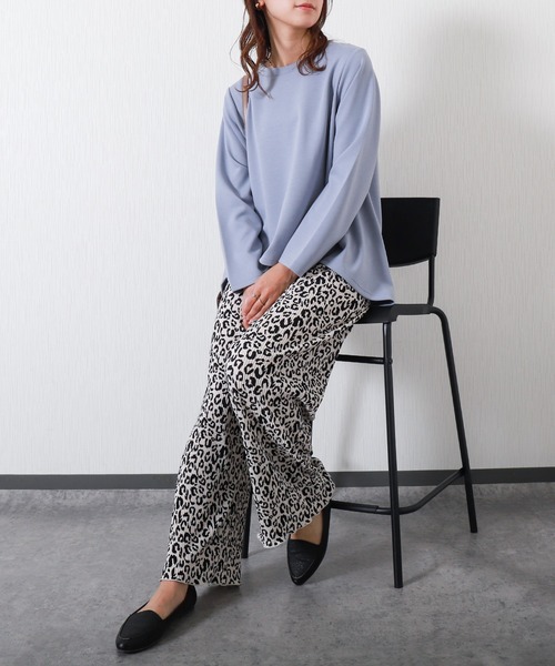 libelle more（リベル モア）の「<美脚>セミワイドパンツ プリーツパンツ【ヒョウ柄】（その他パンツ・レディース・ホワイト×ブラック/ブラック×ホワイト・M/L）」の4枚目の写真