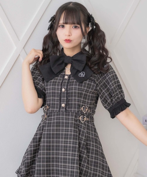 ＊未使用＊皇室御用達【koji watanabe】セットアップ　リボン９ブラック セール】リボンロゴ入りサイドバックルセットアップ（セットアップ