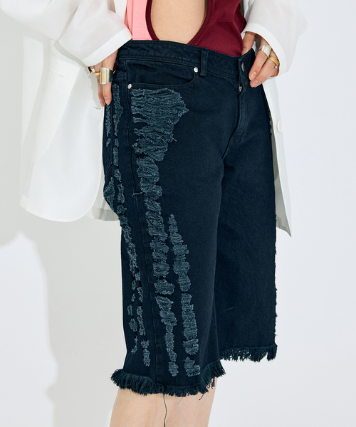 CITYSHOP(シティーショップ)の「KATHARINA DUBBICK 別注 DENIM SHORTS:デニムパンツ(デニムパンツ・レディース・ブラック・29/27)」の1枚目の写真