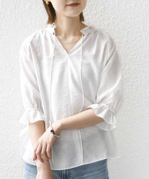 SHIPS(シップス)の「〈洗濯機可能〉前後 2WAY フリル リボン シアー ブラウス(シャツ/ブラウス・レディース・オフホワイト/ブラック/ライトグリーン・ONE SIZE)」の19枚目の写真