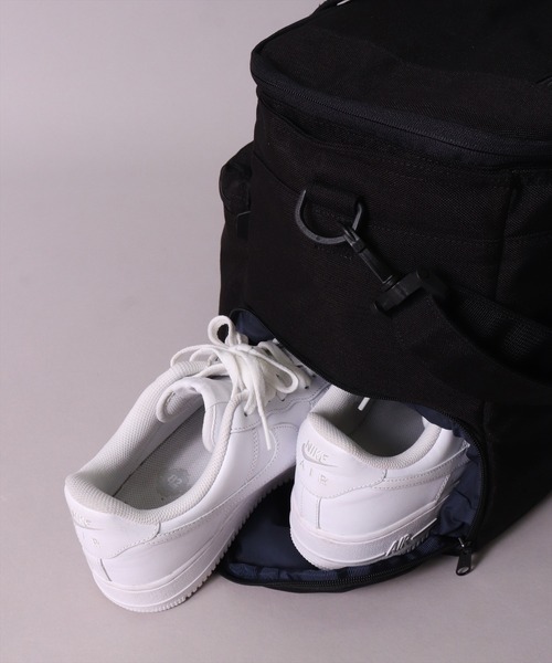BAYBLO(ベイブロ)の「(LF)【:: fulcro 】【boeing】13ポケット/27L ボストンバッグ(ボストンバッグ・メンズ・ブラック・ONE SIZE)」の3枚目の写真